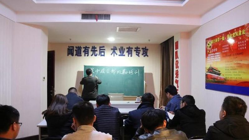 林德叉车持证上岗，这些要求你了解