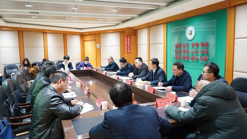 瑜伽教练培训实战教学评价：如何评估教学效果？**